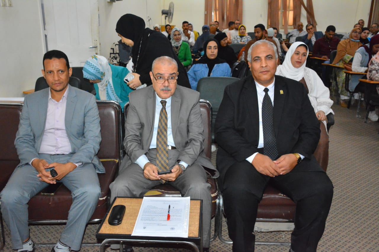 تهنئة للسيد الدكتور / أحمد علي رسلان