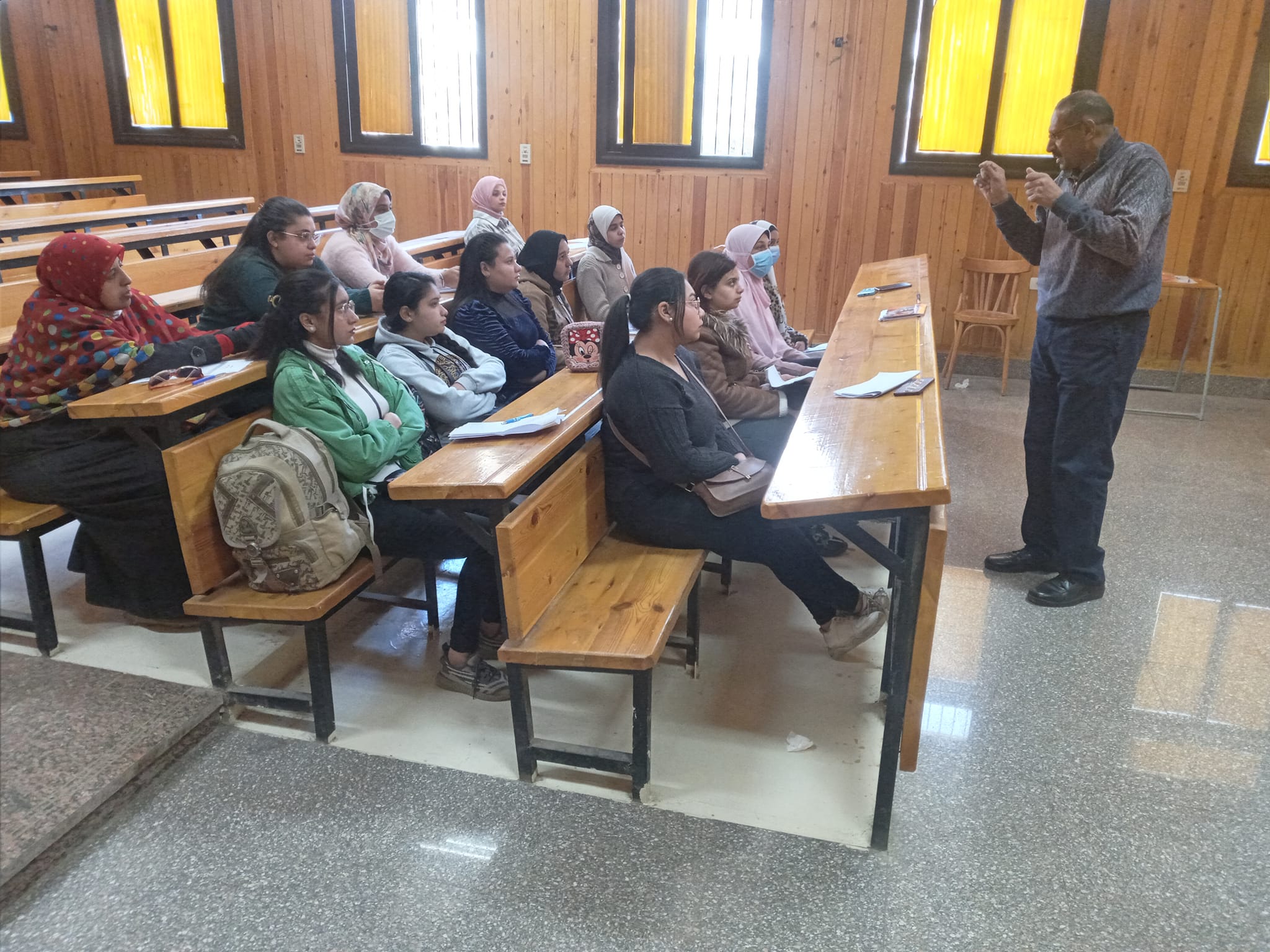 دورة لغة الاشارة