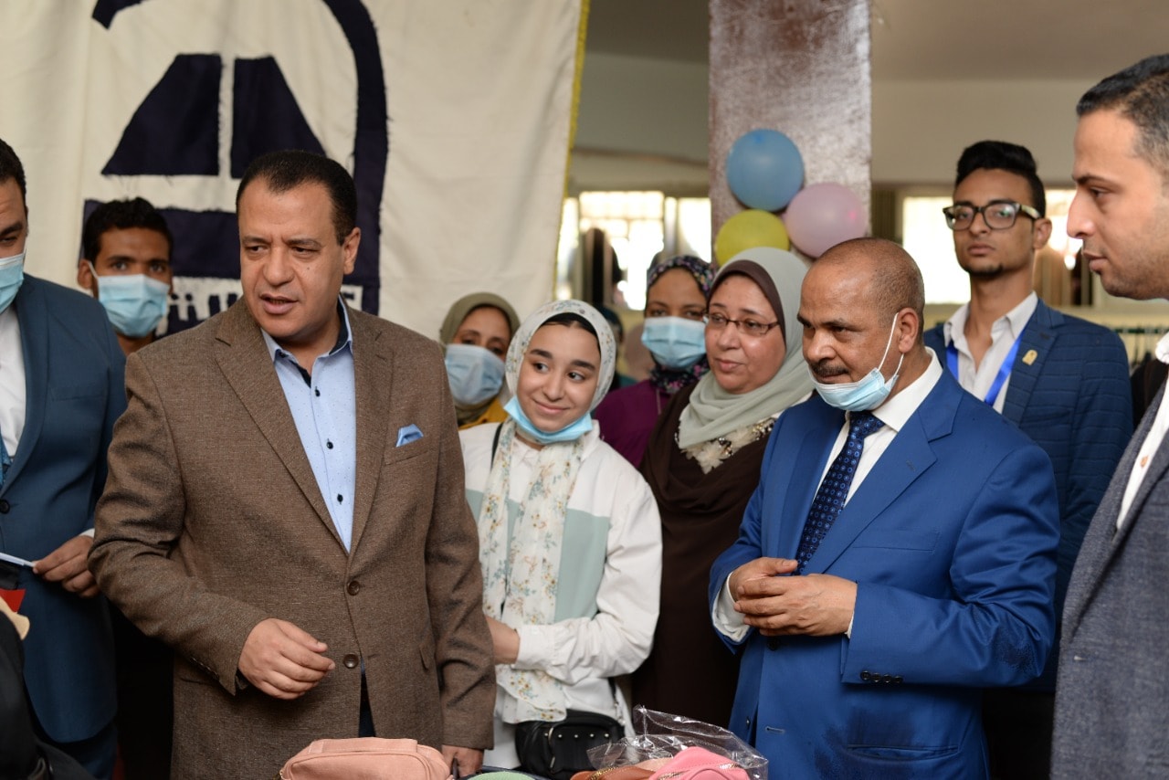 افتتاح معرضهم الخيري الرقمي الأول لكلية التربية