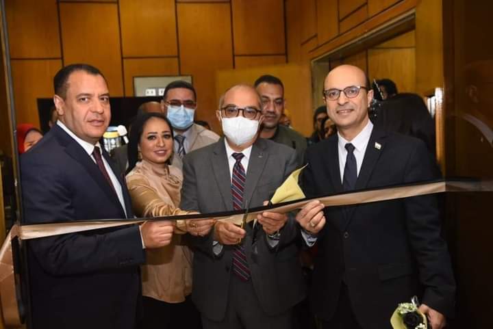 المعرض الفنى 61 للفنانه الدكتورة نهى المفتى المدرس بقسم الجرافيك