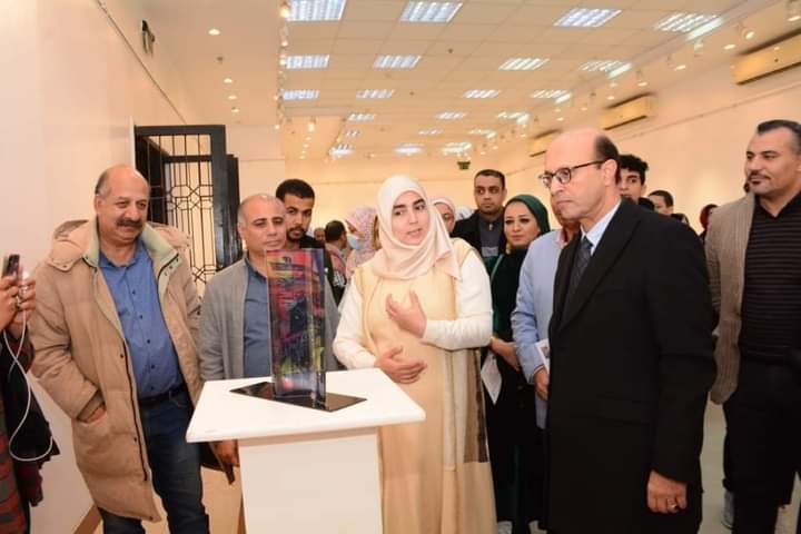 معرض بعنوان "التنمية المستدامة" للدكتورة هبة فوزي ابو السعود المدرس بقسم الجرافيك بتاريخ ٢٧ حتى ٣٠ ديسمبر ٢٠٢١