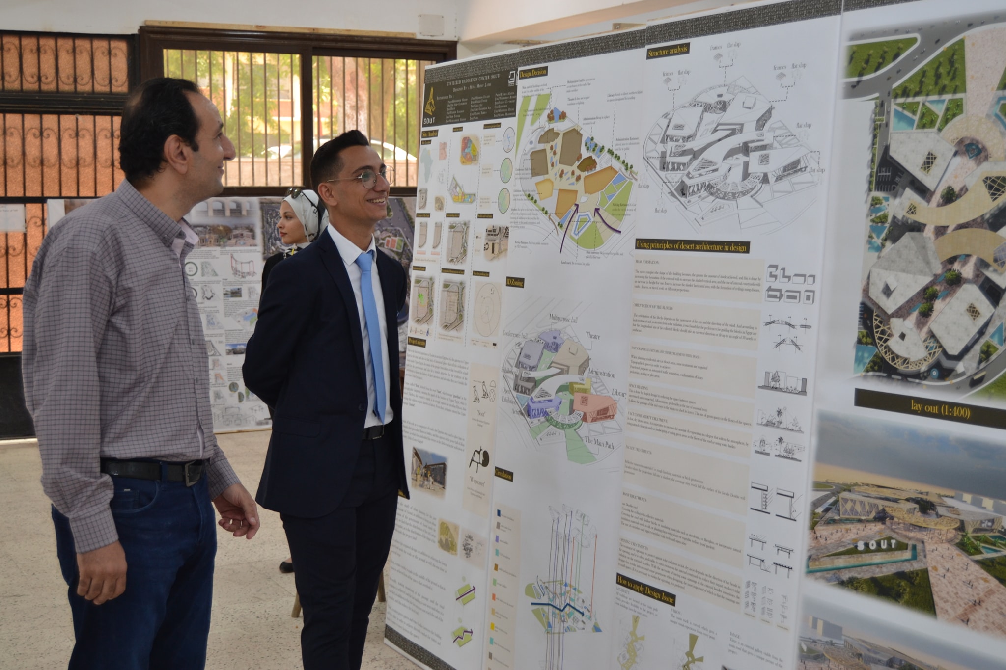 شهد الأستاذ الدكتور أحمد المنشاوى نائب رئيس الجامعة لشئون الدراسات العليا والبحوث والمشرف العام علي كلية الفنون الجميلة إنطلاق فاعليات حفل مشاريع تخرج قسم العمارة بكلية الفنون الجميلة الدفعة الثانية 