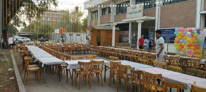 تحت رعاية  الأستاذ الدكتور/ طارق الجمال رئيس الجامعة و الأستاذ الدكتور / شحاتة غريب شلقامي نائب رئيس الجامعة لشئون التعليم والطلاب و الأستاذ الدكتور/ أحمد المنشاوي نائب رئيس الجامعة لشئون الدراسات العليا والبحوث والمشرف على الكلية  وتحت إشراف الأستاذ الدكتور/ محمد عبد الحكيم وكيل الكلية لشئون التعليم والطلاب و الأستاذ الدكتور/ سحر بطرس نجيب وكيل الكلية لشئون خدمة المجتمع وتنمية البيئة والاستاذ الدكتور محمد حلمى الحفناوى وكيل الكلية لشئون الدراسات العليا والبحوث والمشرف على قسم العمارة   الافطار الجماعي لإتحاد طلاب كلية الفنون الجميلة لعدد 200 فرد على نفقتهم الخاصة تنظيم إدارة رعاية الشباب بالكلية  واتحاد الطلاب  رئيس الاتحاد احمد عادل ونائب رئيس الإتحاد مصطفى متولي