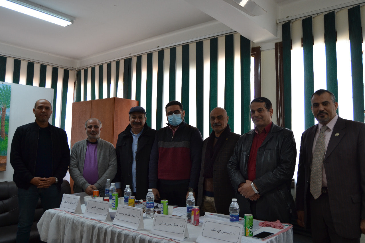 اقام قسم النحت امتحان تأهيلي دكتوراه للباحث عبد الرحمن فؤاد البرجي المدرس المساعد بقسم النحت تخصص النحت البارز والميدالية