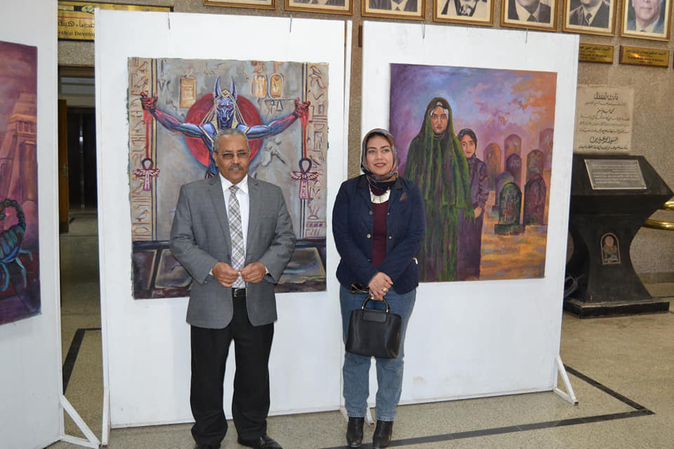 مشاركة كلية الفنون الجميلة بمعرض فنى على هامش المنتدى الأول للجامعات المصرية والمنعقد فى رحاب جامعة أسيوط