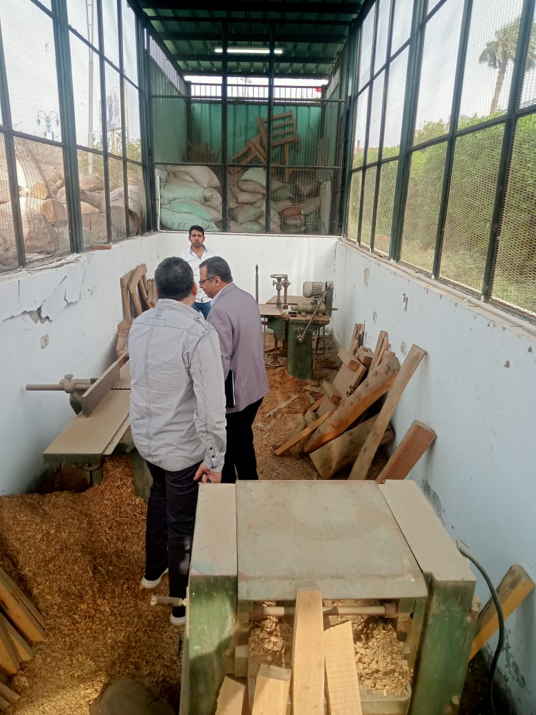 في إطار جهود الكلية لتطوير ورفع كفاءة كافة تجهيزات العملية التعليمية وتعظيم الاستفادة منها في مجالات خدمة المجتمع