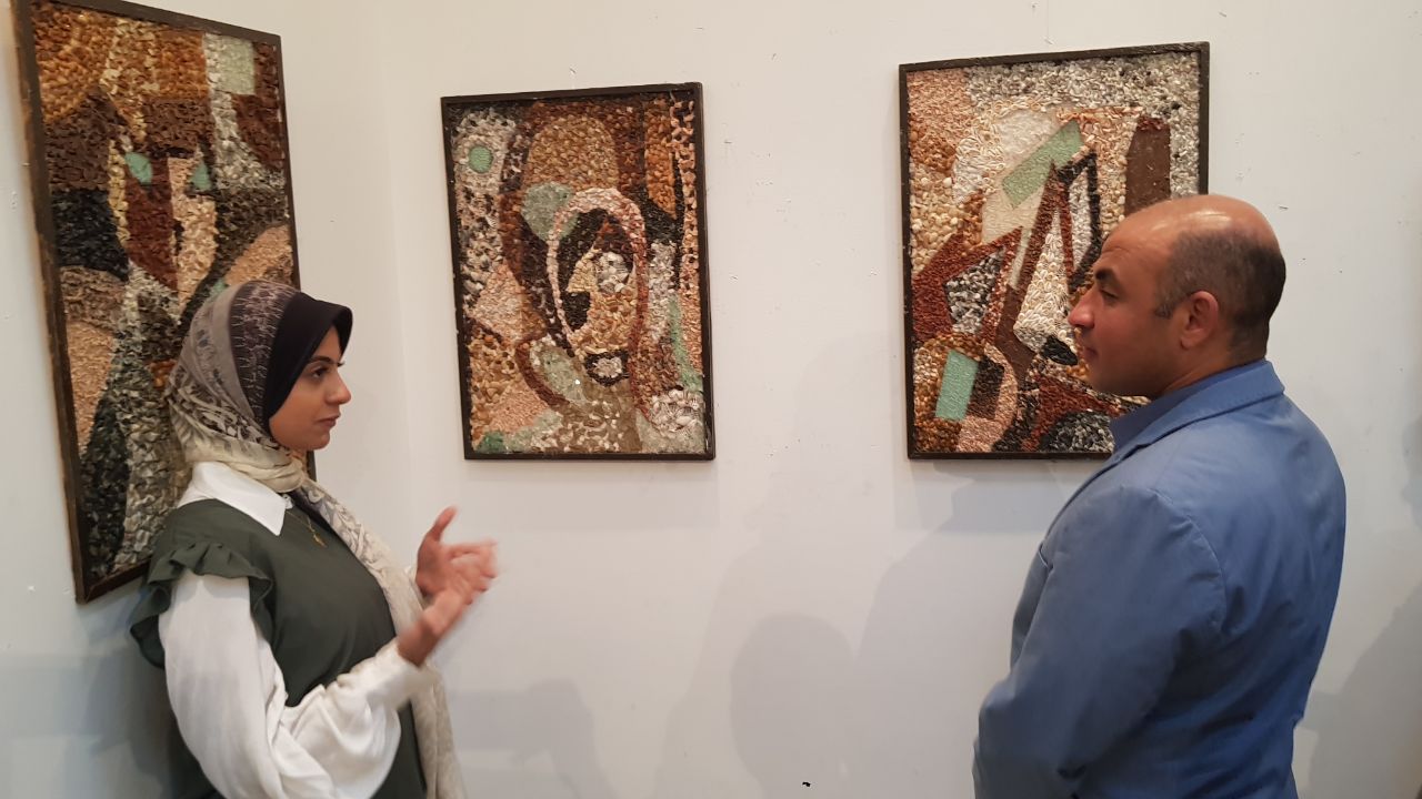 " افتراضات جدارية "