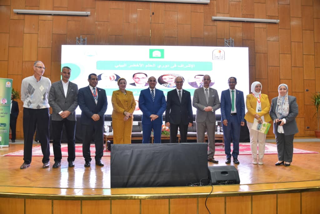 شاركت كلية الفنون الجميلة في حضور وقائع المؤتمر الطلابي الحلم الاخضر.