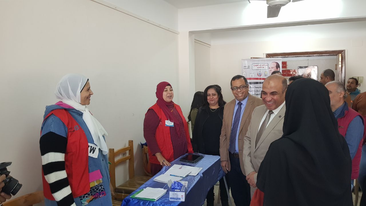  استقبلت كلية الفنون الجميلة القافلة الطبية للكشف المبكر عن أورام البروستاتا لدي منتسبي الكلية