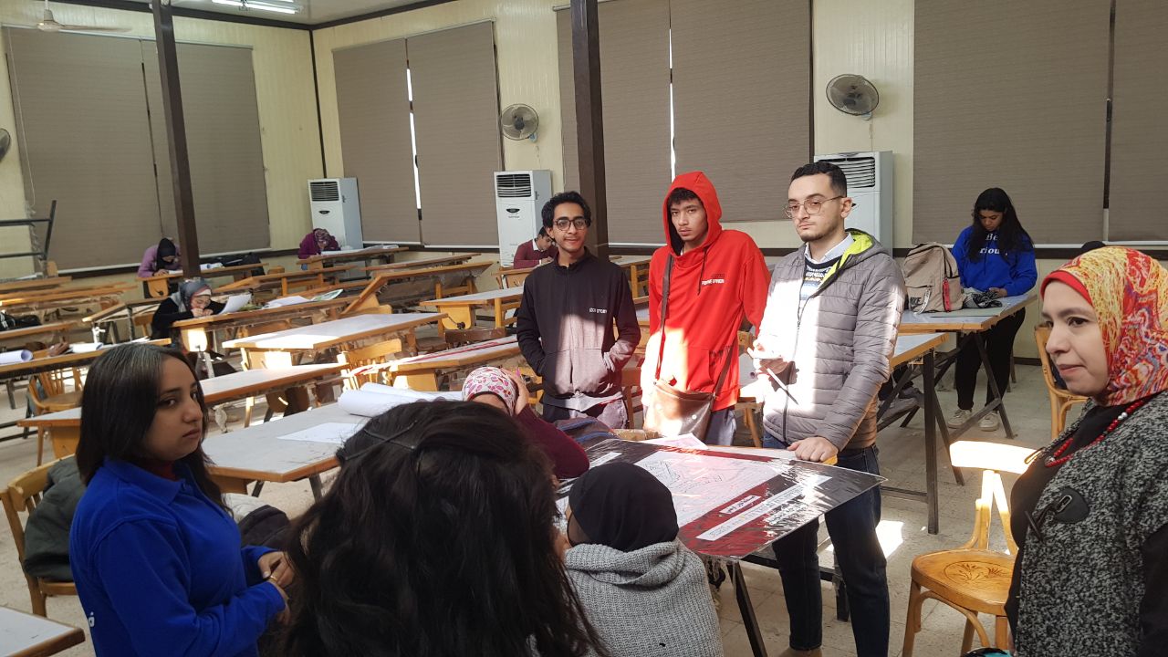  استقبلت كلية الفنون الجميلة القافلة الطبية للكشف المبكر عن أورام البروستاتا لدي منتسبي الكلية