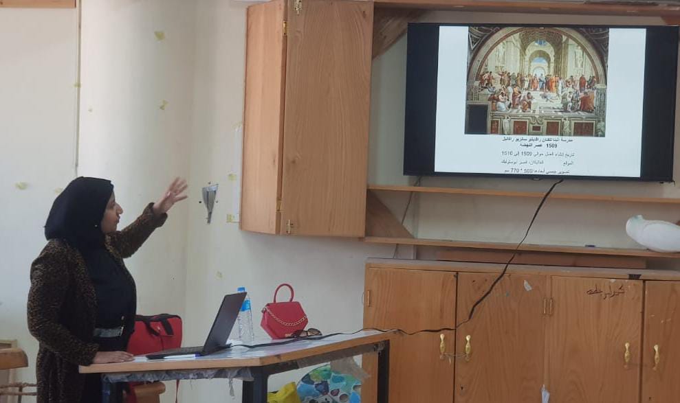  عقد قسم التصوير بالكلية سيمينار ما قبل نسجل نقطة البحث للباحثة نوران بهاء الدين صابر 
