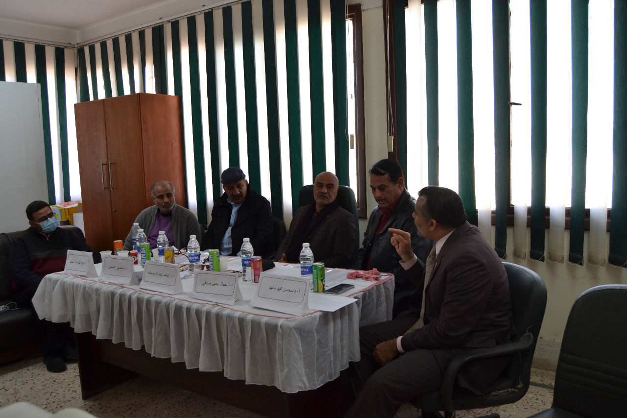 اقام قسم النحت امتحان تأهيلي دكتوراه للباحث عبد الرحمن فؤاد البرجي المدرس المساعد بقسم النحت تخصص النحت البارز والميدالية