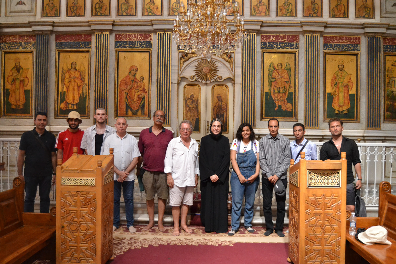 الورشةالفنيةالدولية بقسم التصوير خلال الفترة من ١٦/ ٧ / ٢٠٢٢ الى ١٨ /٧ / ٢٠٢٢م بحضور الفنان الفرنسي (روجر دال – ROGER DALE ) استاذ الرسم والتصوير باكاديمية (ستراسبورج للفنون بفرنسا ) الفنان الفرنسى ( سيليست برونديت - CELESTE BRUANDET )الفنان الالمانى ( ما