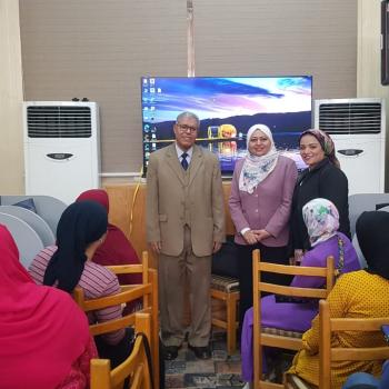 انعقاد دورة "الأسس العلمية لإدارة المكاتب والسكرتارية" بالكلية. 