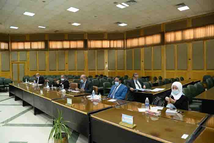 مجلس  الجامعة