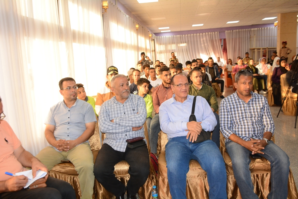 جامعة أسيوط تكرم المتميزين في اللياقة البدنية في ختام فعاليات المهرجان الرياضي الأول " كروس-فت"  