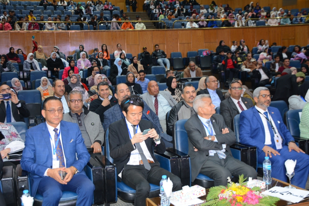 جامعة أسيوط تشهد محاضرات تعريفية بأنشطة اليابان في مصر ضمن أنشطة الملتقى المصري الياباني