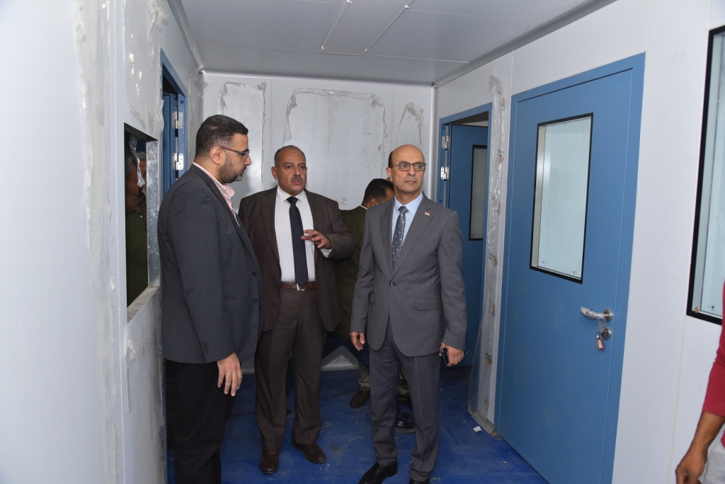 رئيس جامعة أسيوط يتفقد المقر الجديد لمعهد بحوث و دراسات البيولوجيا الجزيئية تمهيداً لافتتاحه