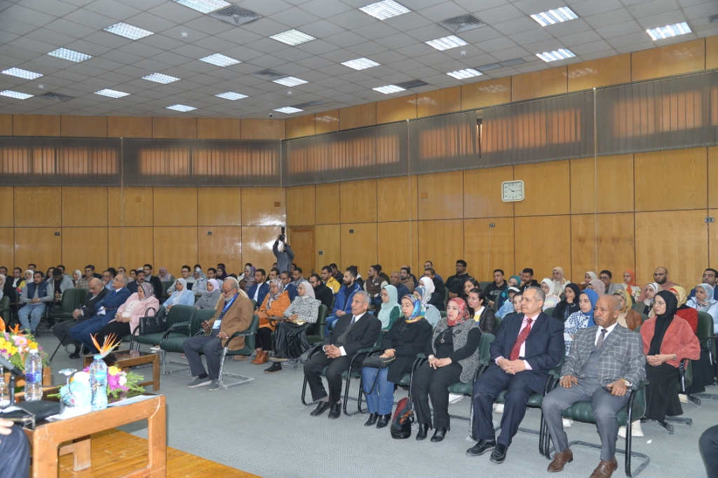 جامعة أسيوط تشهد افتتاح المؤتمر السنوي السادس عشر لقسم التخدير والعناية المركزة وعلاج الألم 