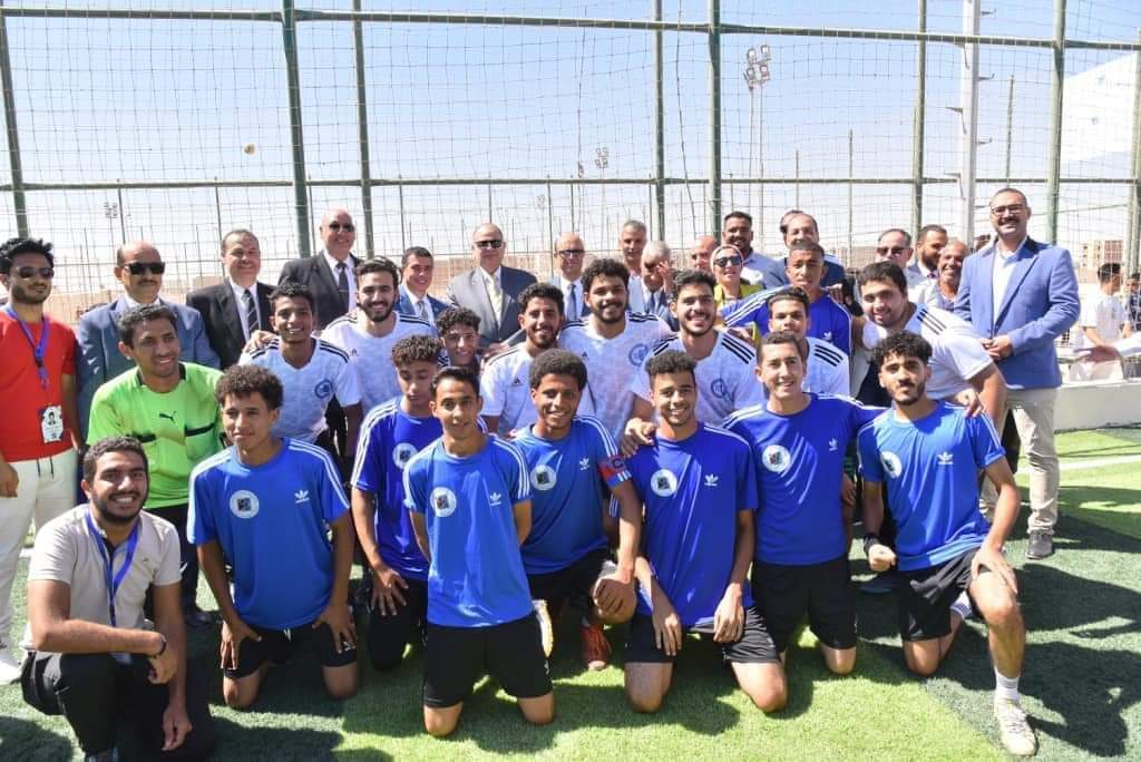 جامعة أسيوط تفوز بكأس البطولة في خماسيات كرة القدم وكرة الطائرة (طلبة وطالبات) في الملتقى الرياضي الأول لطلاب جامعات محافظة أسيوط