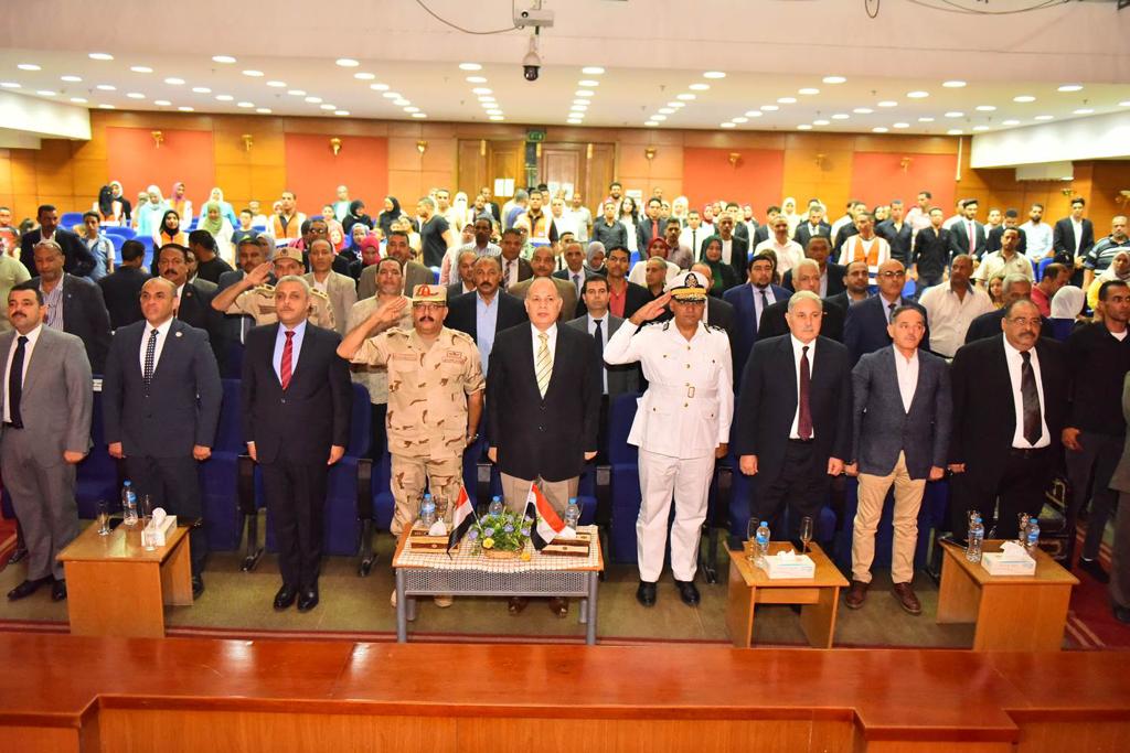 بمشاركة واسعة .. جامعة أسيوط تشهد احتفالية كبرى بمناسبة اليوبيل الذهبي لانتصارات أكتوبر تنظمها الهيئة العامة لقصور الثقافة