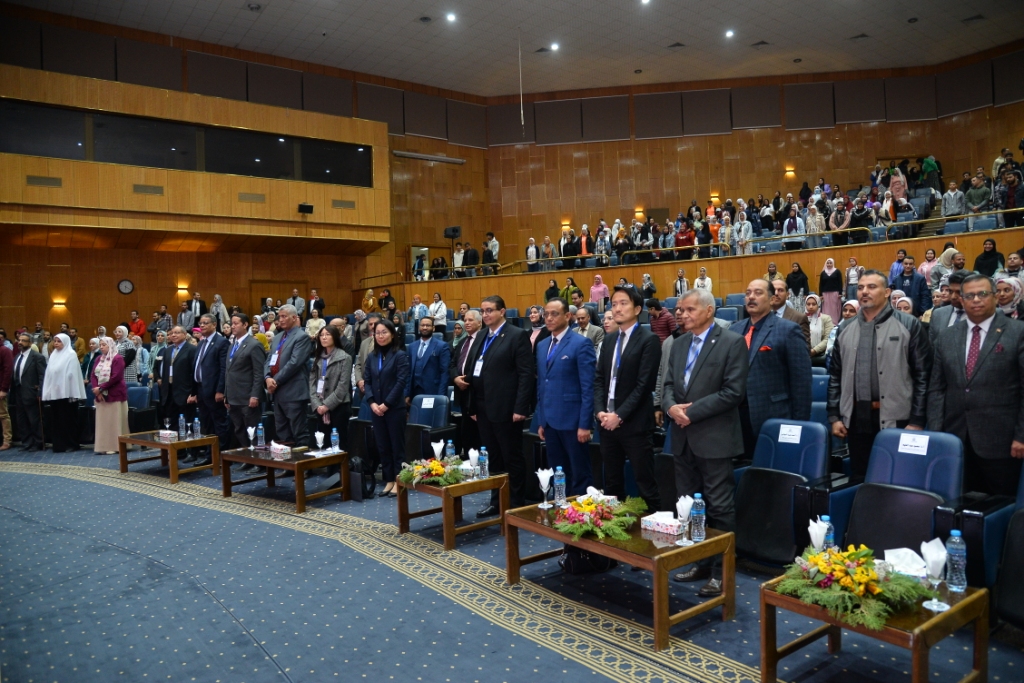جامعة أسيوط تشهد حفلاً فنياً  ضمن فعاليات الملتقى المصري الياباني 