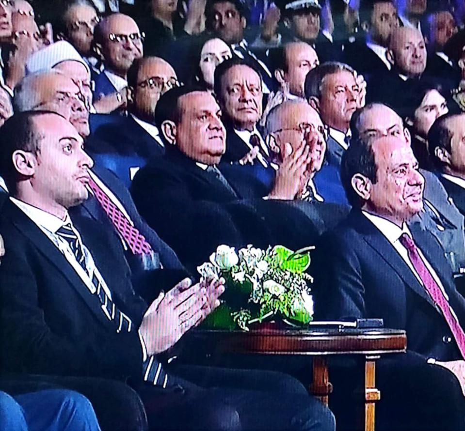 رئيس جامعة أسيوط: مؤتمر "حكاية وطن" يوثق إنجازات الدولة المصرية ويقدم رؤية لمواجهة كل التحديات 