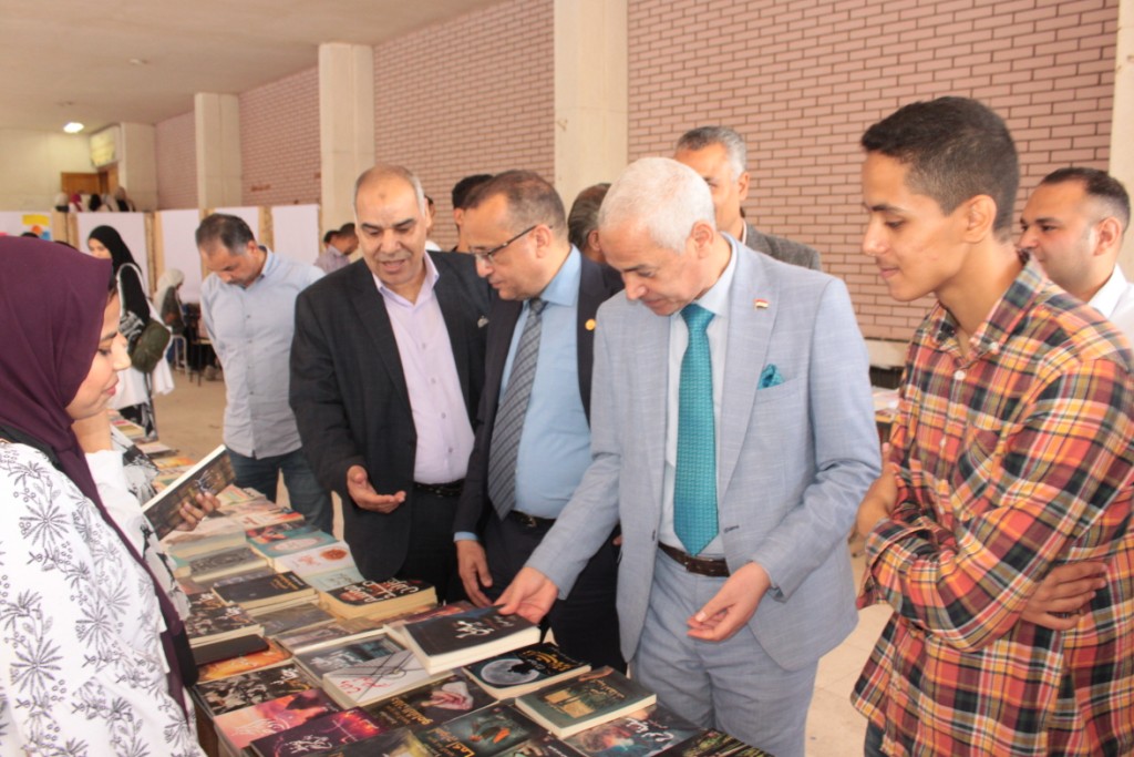 طب أسيوط تنظم معرضاً بعنوان: "أسبوع الطبيب المبدع" في المجالات الفنية والرياضية والثقافية