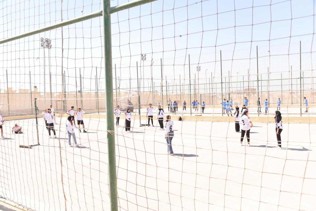 رئيس جامعة أسيوط يشيد بجهود الدولة في زيادة عدد الجامعات ومضاعفة فرص التعليم العالي