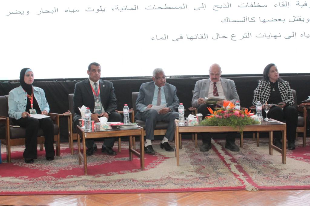 جامعة أسيوط تشهد انعقاد ندوة بيئية عن "البصمة الكربونية" ضمن فاعليات مؤتمر الحلم الأخضر الطلابي الأول 