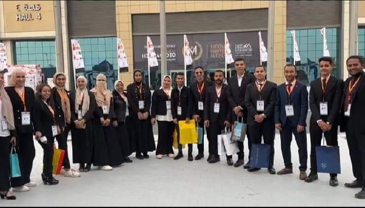 طلاب جامعة أسيوط يشاركون في المعرض الدولي للصناعات الدفاعية "ايديكس 2023"