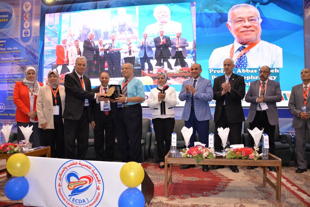 بمشاركة عربية ودولية واسعة .. جامعة أسيوط تشهد انطلاق المؤتمر السنوي السادس للجمعية المصرية للقلب والسكري (ECDA)