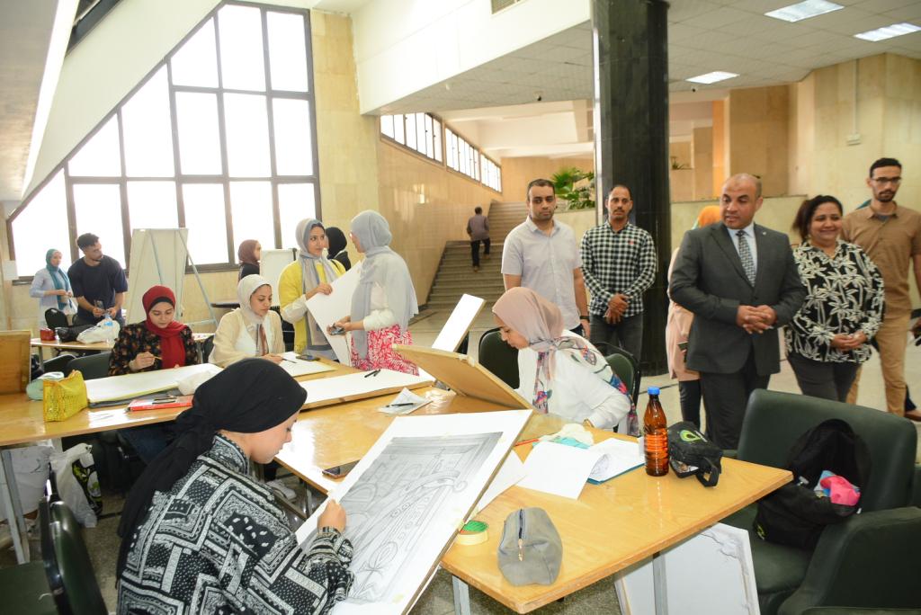 جامعة أسيوط تطلق مسابقة فنية "يوم فى حب مصر" فى إطار احتفالات الجامعة بثورة 30 يونيو