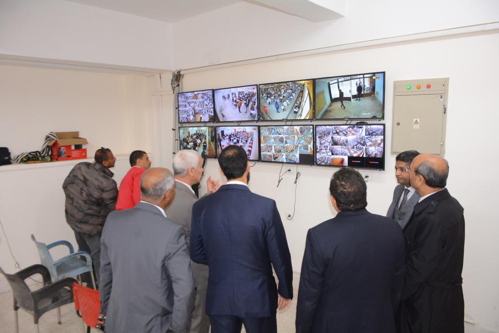 الملحق الثقافي لدولة الكويت يتفقد امتحانات نهاية الفصل الدراسي الأول 2023/2024 بجامعة أسيوط
