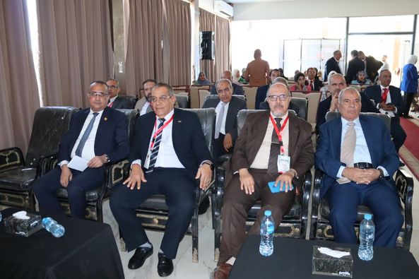 فعاليات المؤتمر السنوي السابع لقسم جراحة المخ والأعصاب بمستشفيات جامعة أسيوط ، حول الجديد في جراحات المخ والعمود الفقري .