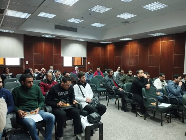 دورة تدريبية متخصصة حول التعامل مع مرضى الإصابات المتعددة (Polytrauma) بمستشفى الإصابات والطوارئ