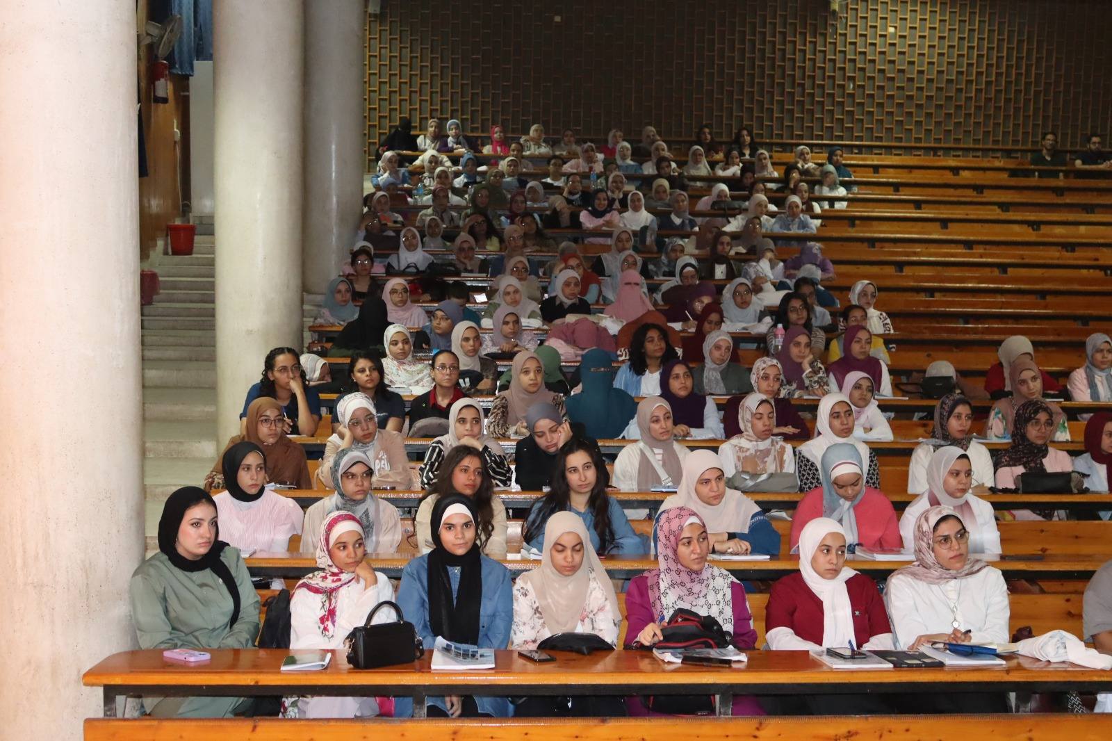 فعاليات اليوم العلمي لأطباء الامتياز (٥+٢) – دفعة ٦٠  تحت عنوان:  Tips and Tricks in Obstetric Emergencies for Interns