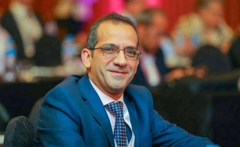  فريق طبي بقسم جراحة المخ والأعصاب بجامعة أسيوط يتمكن من استئصال "وحمة دموية" من جذع مخ شاب بنجاح