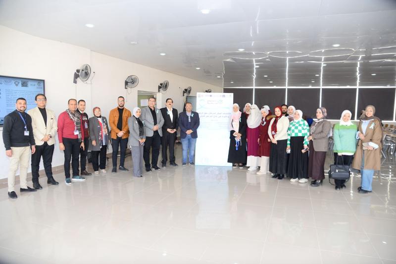 مستشفى صحة المرأة بجامعة أسيوط ينظم ندوة توعوية عن الوقاية من سرطان عنق الرحم بالتعاون مع جامعة بدر ومؤسسة الصعيد للأورام النسائية 