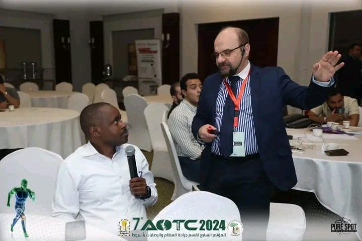 استكمال فعاليات المؤتمر السابع للوحدات التخصصية لقسم جراحة العظام والإصابات