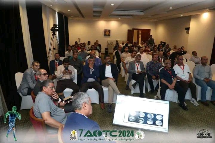 استكمال فعاليات المؤتمر السابع للوحدات التخصصية لقسم جراحة العظام والإصابات