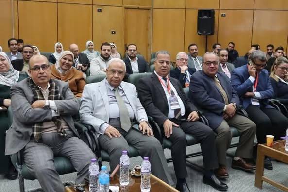 ورشة عمل حول الصلب المشقوق والمثانة العصبية، نظمتها مستشفى جراحة المسالك البولية والتناسلية بجامعة أسيوط