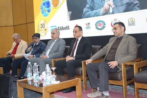 فعاليات ورشة عمل وحدة الجهاز الهضمي والكبد بقسم الأمراض الباطنة تحت عنوان "دروس حركية الجهاز الهضمى بصعيد مصر من الألف إلى الياء"