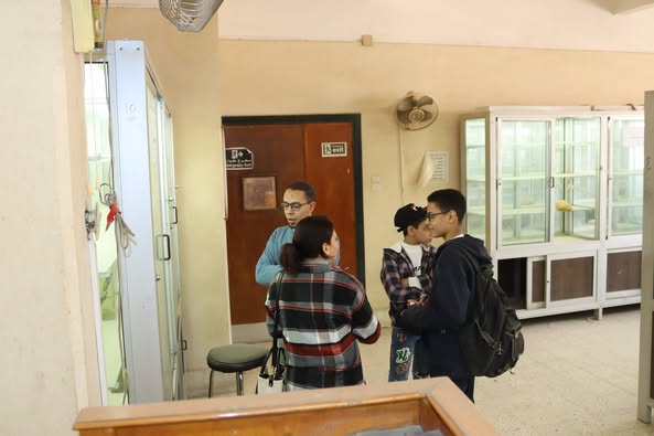 زيارة طلاب مدرسة طه حنفى المليجى الاعدادية بنين بأسيوط لكلية الطب.