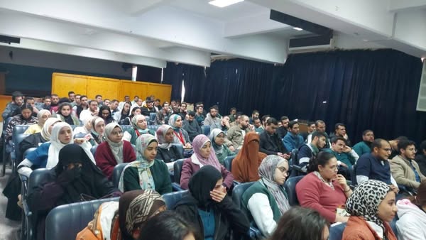 فعاليات محاضرات المجموعة الاولى لأطباء التدريب نظام حديث  (٥+٢) دفعة (٦٠)