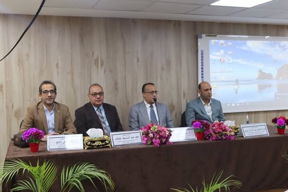 مستشفى الأمراض العصبية والنفسية وجراحة المخ والأعصاب بجامعة أسيوط يحتفي بحمله الماجستير والدكتوراه والدبلومات العلمية من العاملين بالمستشفى