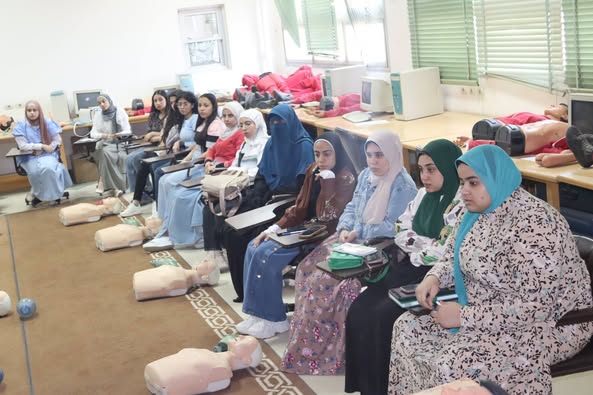 جانب من فعاليات دوره الانعاش القلبي الرئوي الأساسي (BLS)