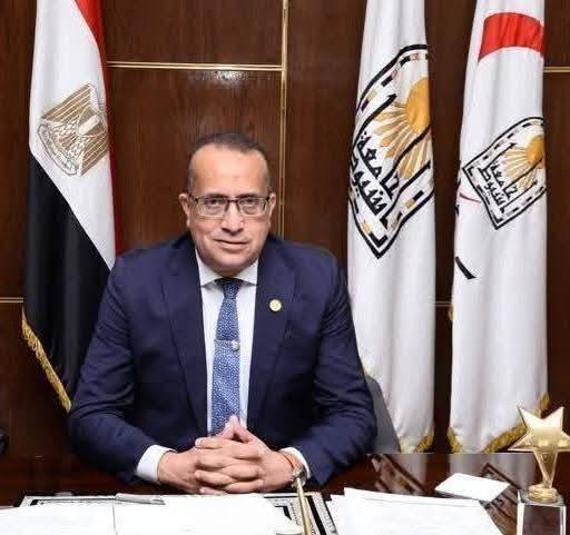 نحاح فريق طبي بمستشفى الأطفال بجامعة أسيوط في إنهاء معاناة طفل يعاني من تشوهات عظمية نادرة ومعقدة