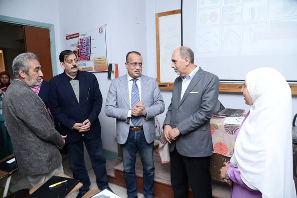 وحدة الطب النووي بقسم علاج الأورام والطب النووي بكلية الطب جامعة أسيوط تنظم دورة تدريبية حول استخدام المصادر المشعة والوقاية من الإشعاعات المؤينة بالتعاون مع هيئة الطاقة الذرية