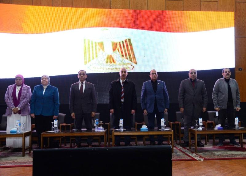 With the participation of university and college leaders, the orientation day activities for the "61st batch" of medical interns at Assiut Faculty of Medicine have commenced.